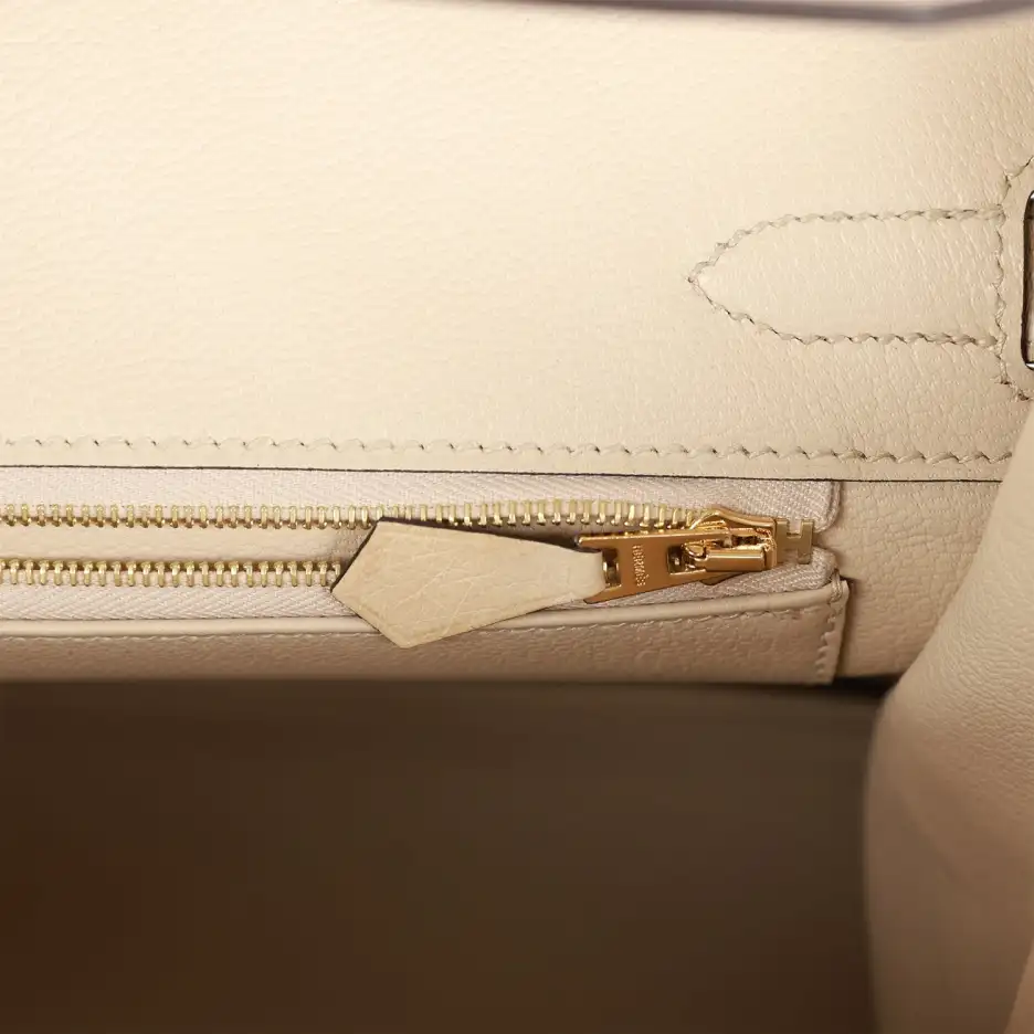 hermès birkin 30 parchemin ostrich gold hardware hermès birkin 30 parchemin ostrich gold hardware