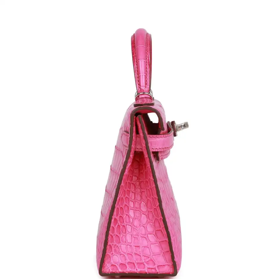 hermès kelly sellier 20 rose shocking matte alligator palladium hardware hermès kelly sellier 20 rose shocking matte alligator palladium hardware