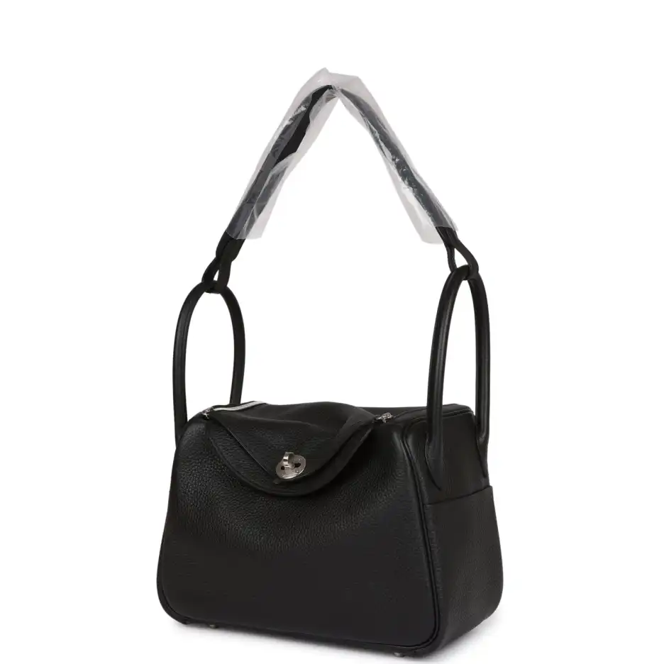 hermès lindy 26 black clemence palladium hardware hermès lindy 26 black clemence palladium hardware