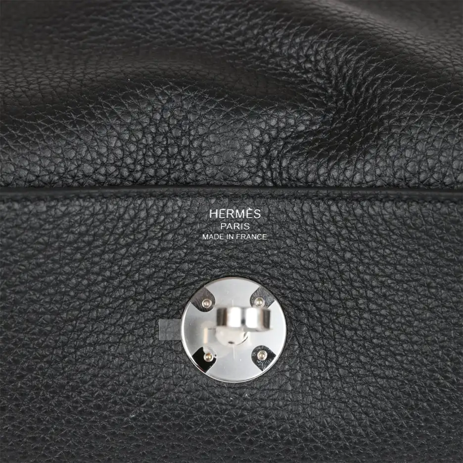 hermès lindy 26 black clemence palladium hardware hermès lindy 26 black clemence palladium hardware