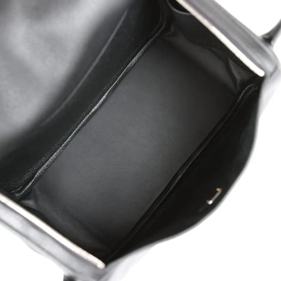 hermès lindy 26 black clemence palladium hardware hermès lindy 26 black clemence palladium hardware