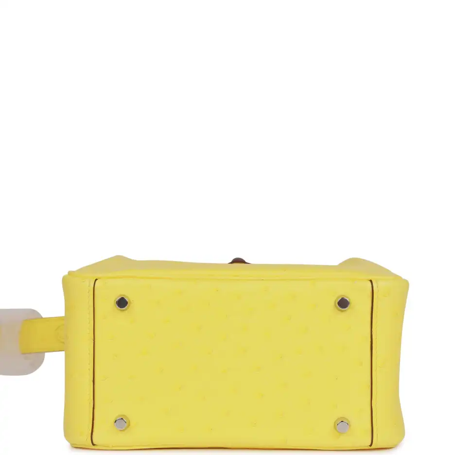 hermès mini lindy jaune citron ostrich palladium hardware hermès mini lindy jaune citron ostrich palladium hardware
