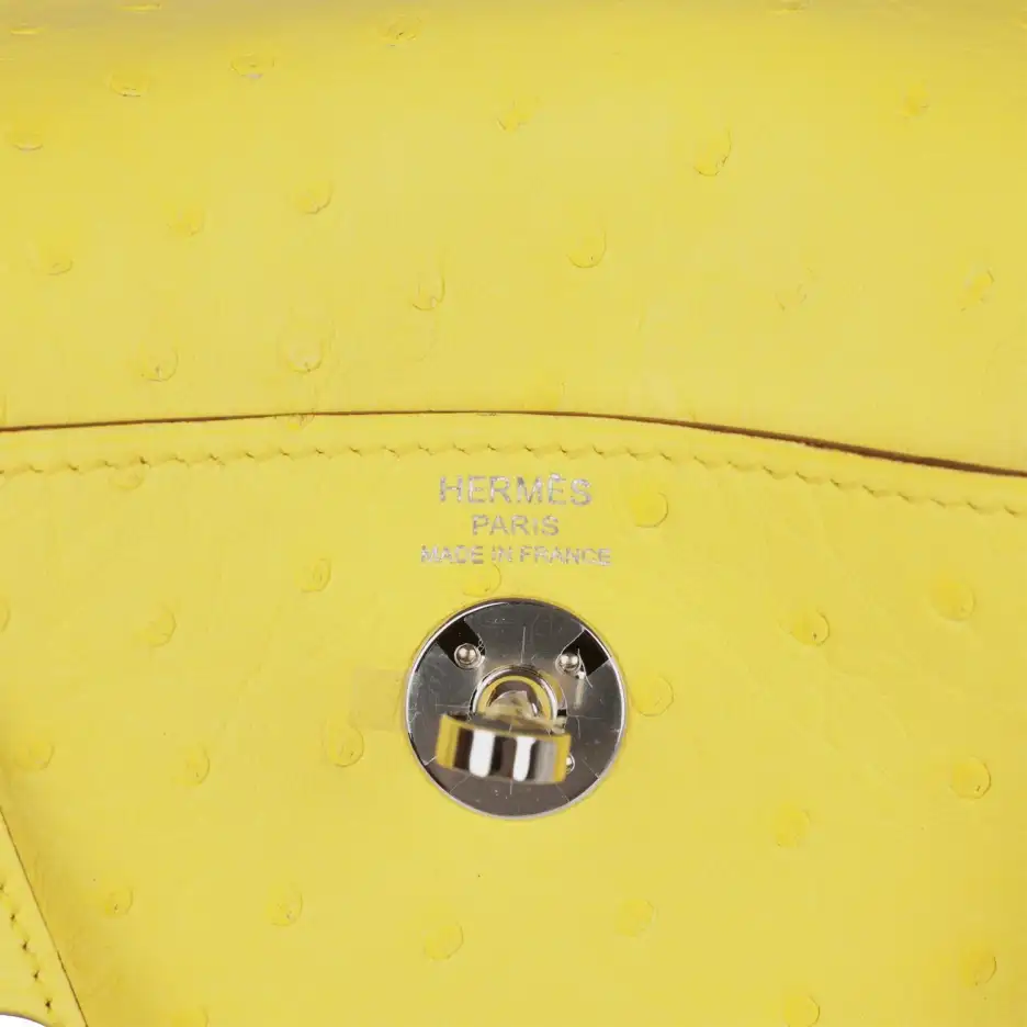 hermès mini lindy jaune citron ostrich palladium hardware hermès mini lindy jaune citron ostrich palladium hardware