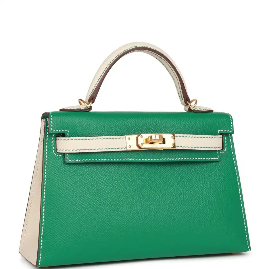 hermès special order (hss) kelly sellier 20 vert jade and craie epsom gold hardware hermès special order (hss) kelly sellier 20 vert jade and craie epsom gold hardware