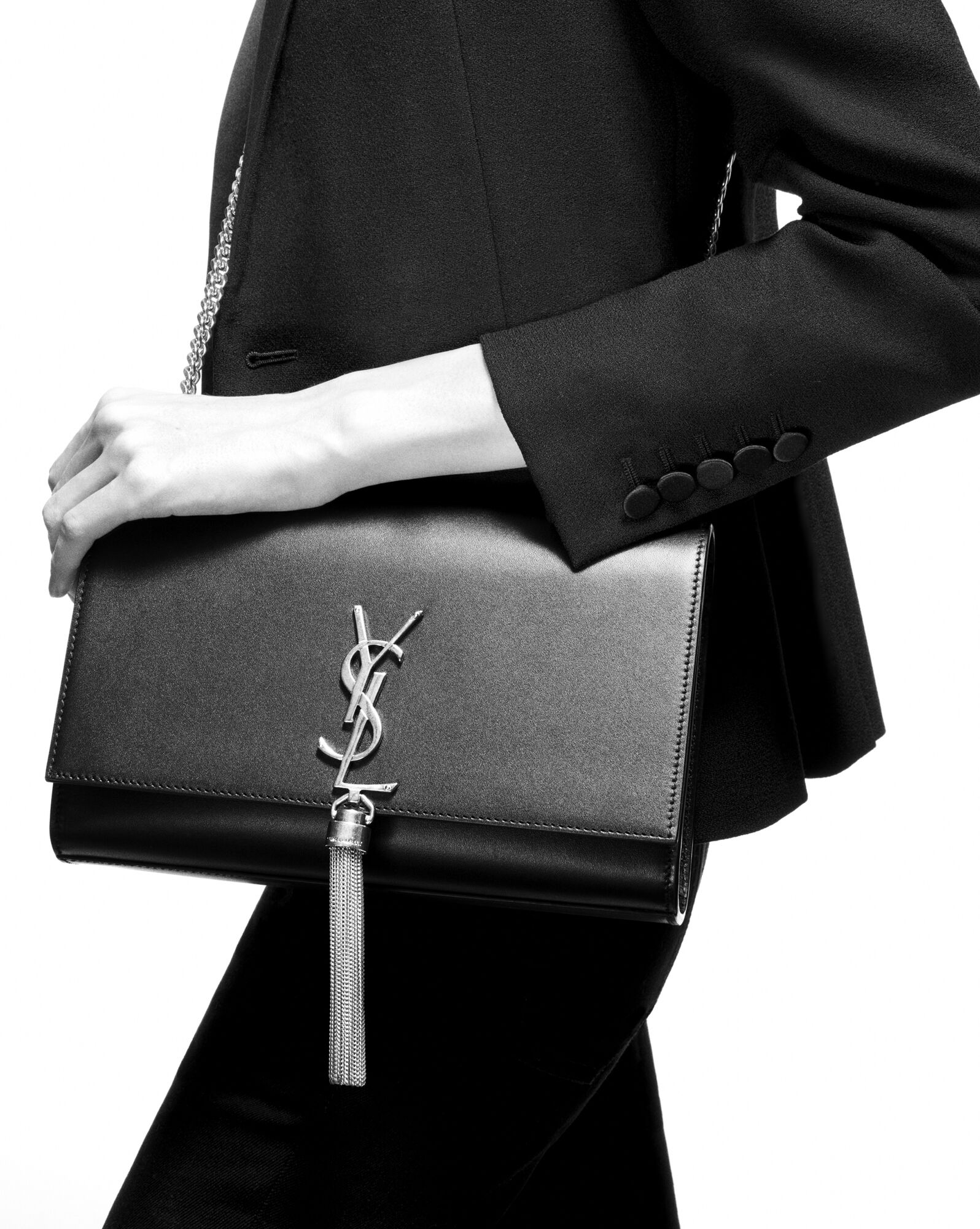 medium kate tassel in grain de poudre embossed leather black medium kate tassel in grain de poudre embossed leather black