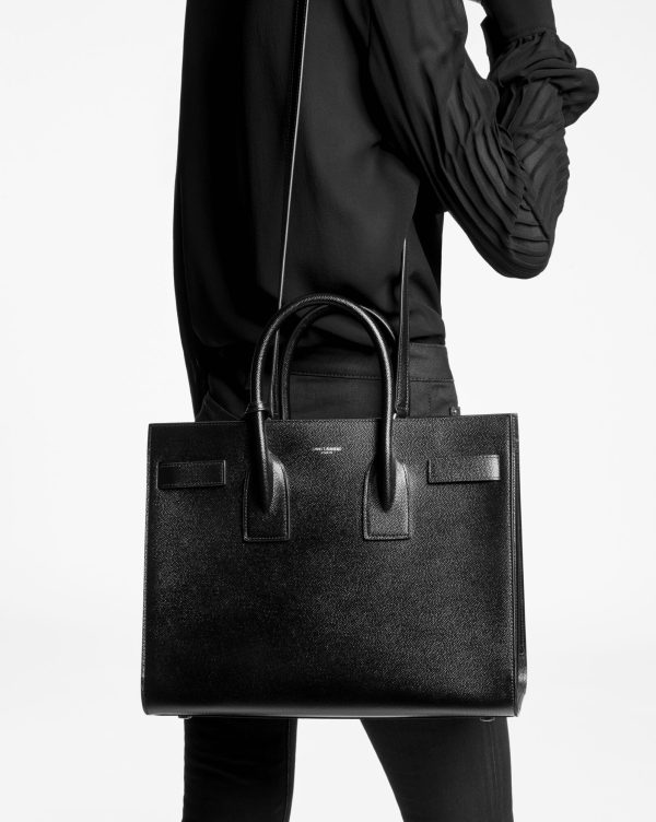 small sac de jour in grained leather black