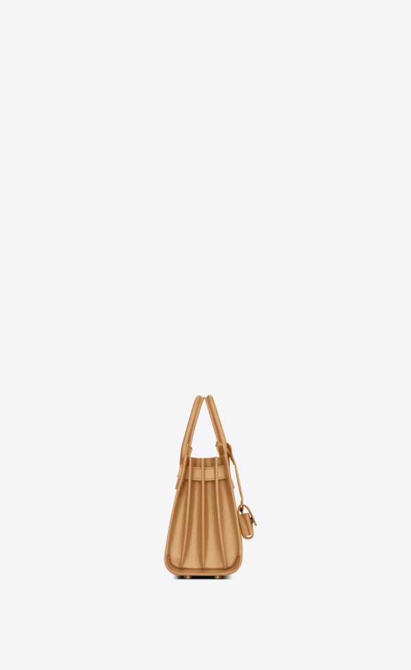 sac de jour nano in smooth leather cappuccino
