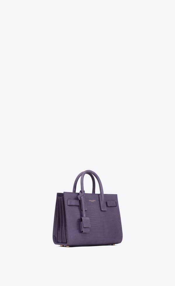 sac de jour nano in lizard skin bright lilas