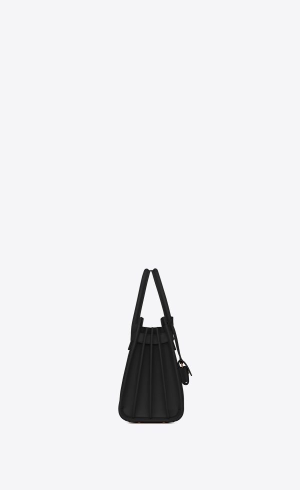 sac de jour baby in smooth leather black