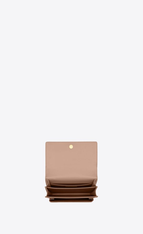 medium sunset in smooth leather rosy sand