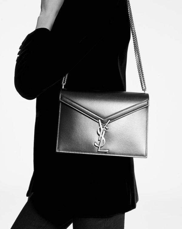 cassandra medium chain bag in smooth leather blanc vintage