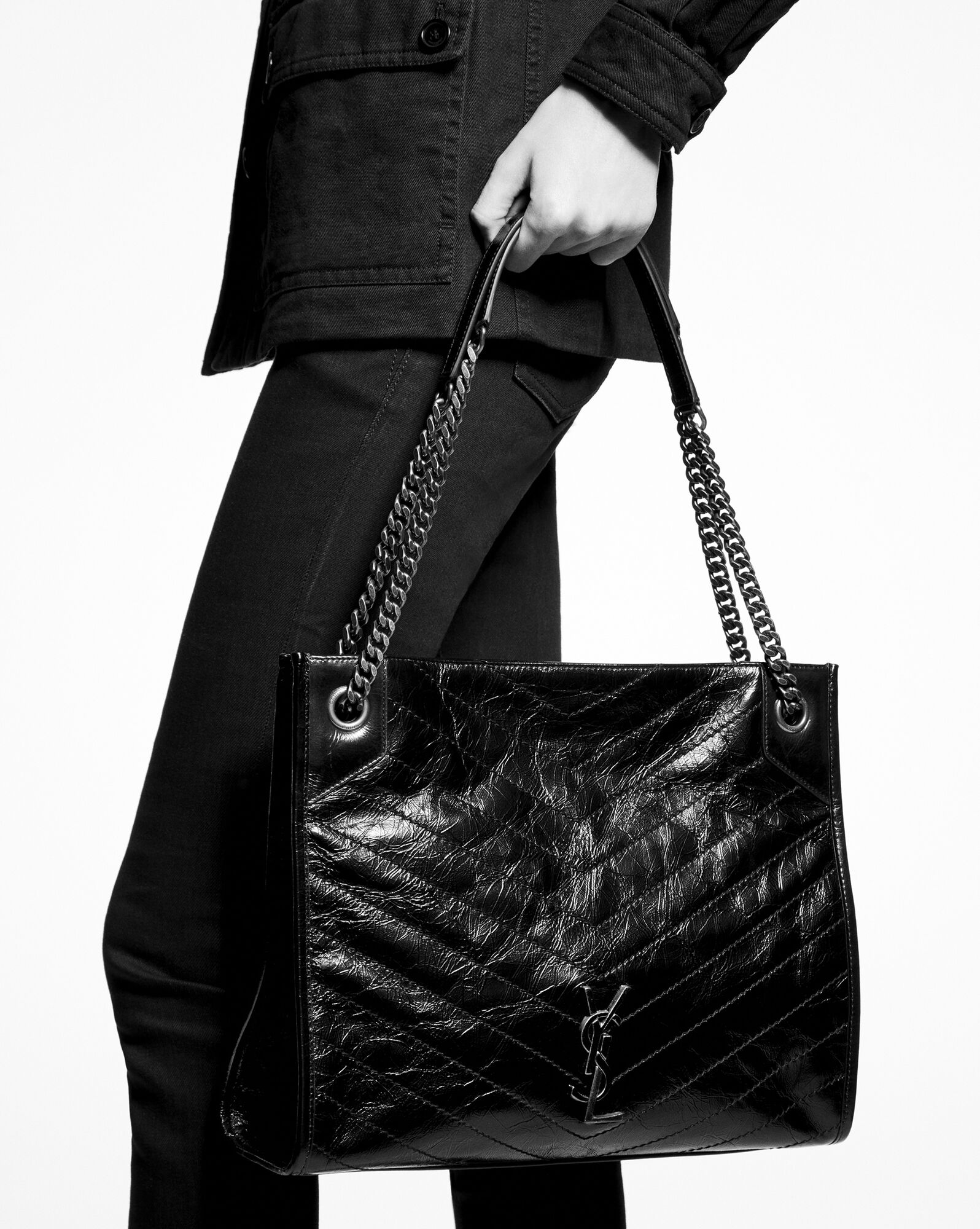 niki shopping in vintage leather black niki shopping in vintage leather black