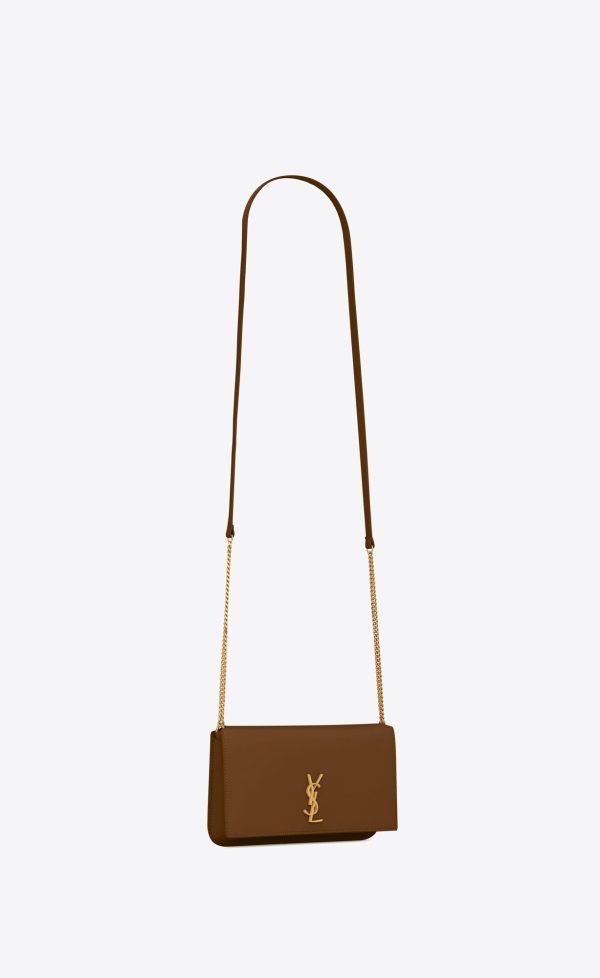 cassandre phone holder with strap in smooth leather marron glace