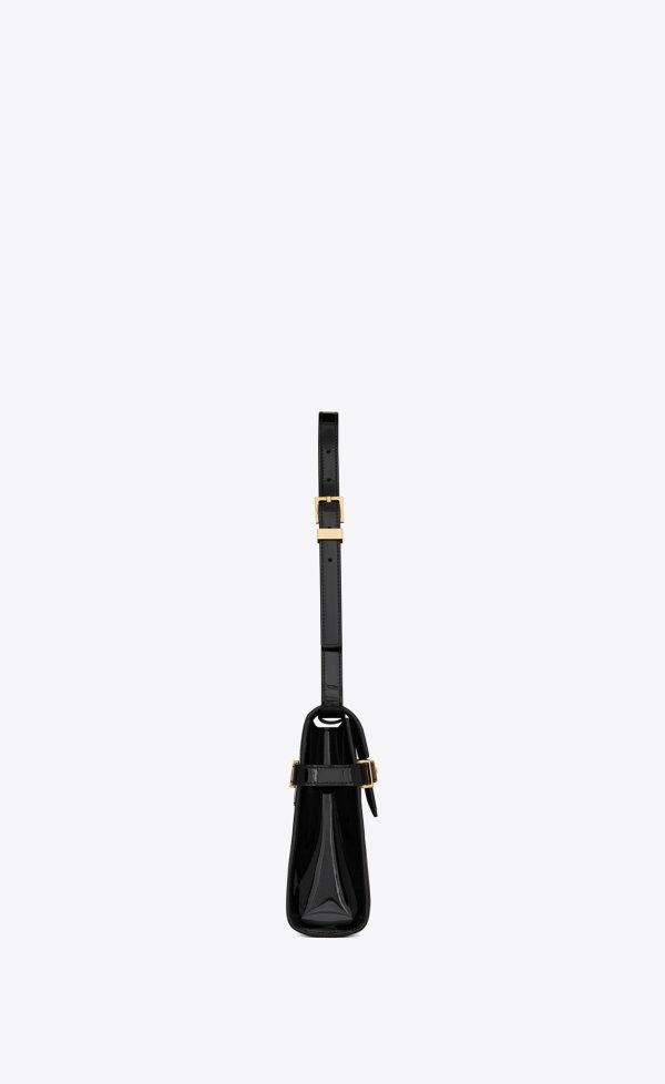 manhattan small shoulder bag in patent leather black