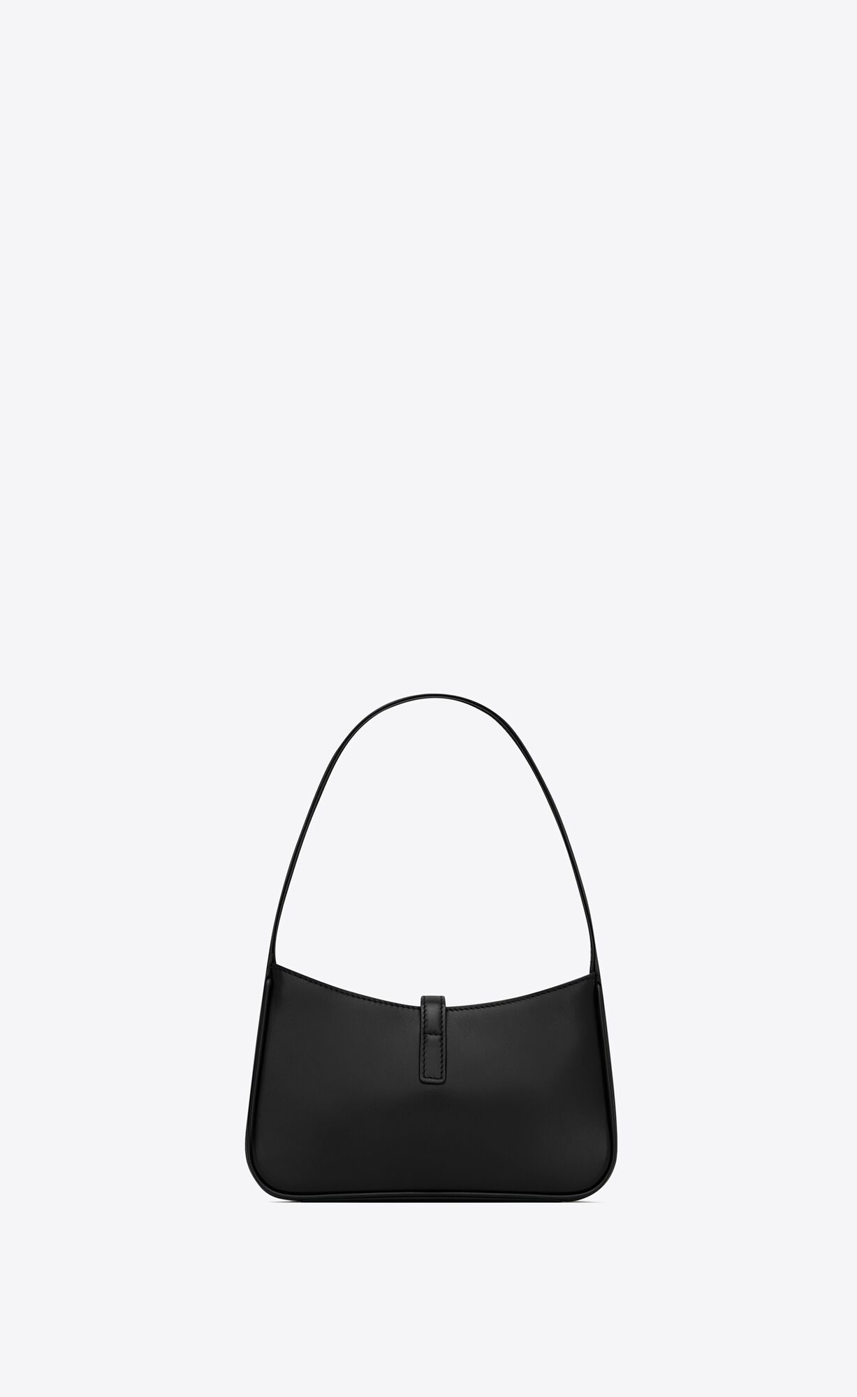 le 5 à 7 mini in smooth leather noir le 5 à 7 mini in smooth leather noir