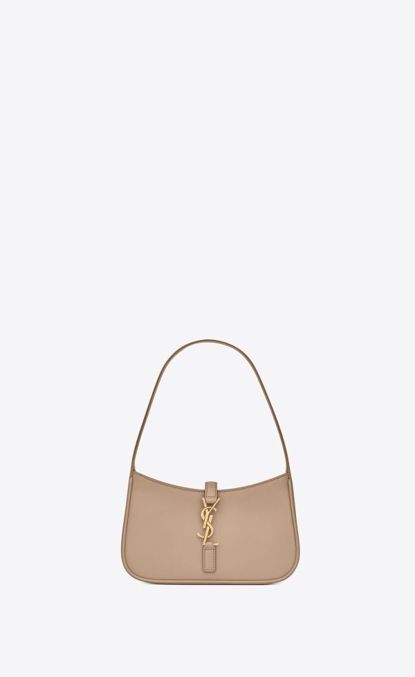 import placeholder for 76441
