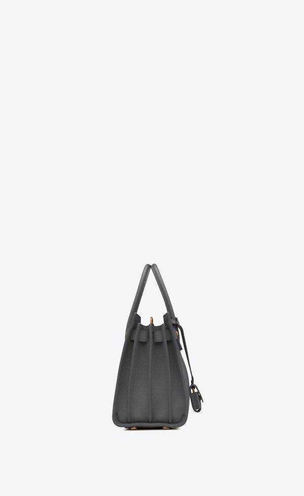 sac de jour baby in supple grained leather storm