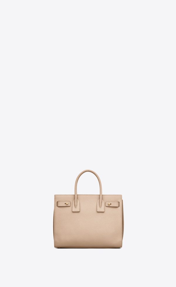 sac de jour nano in supple grained leather dark beige