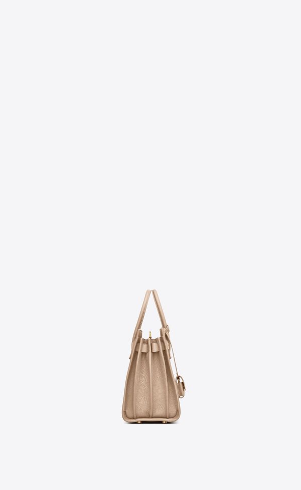 sac de jour nano in supple grained leather dark beige