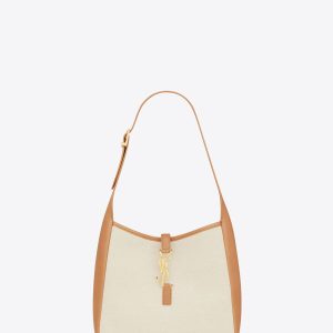 import placeholder for 75126