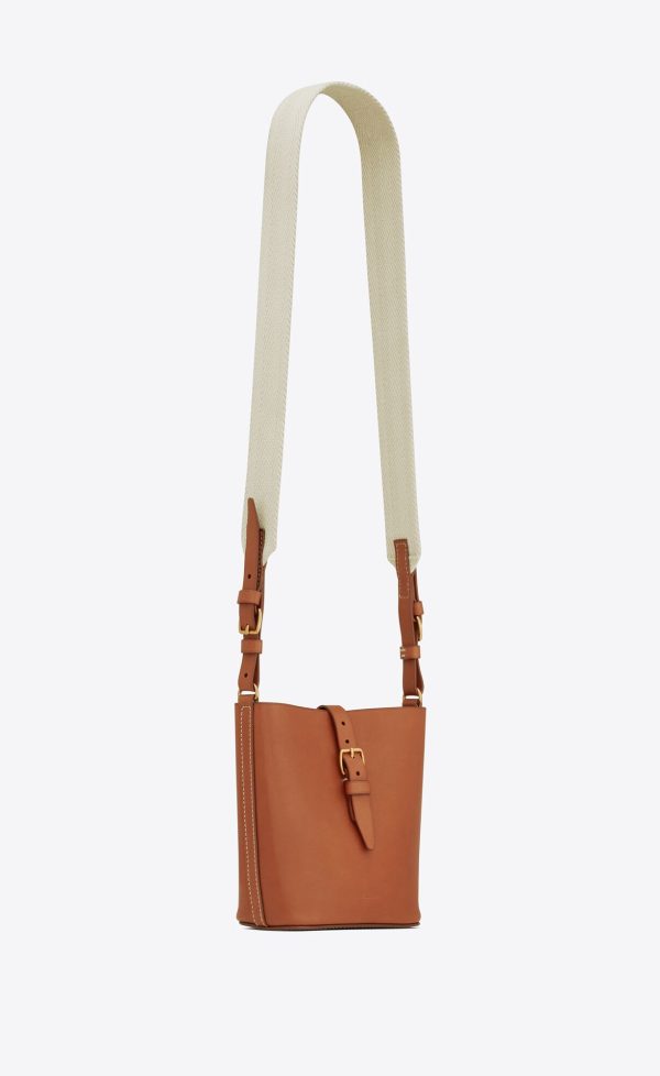 mini bucket bag in vegetable tanned leather chestnut and blanc vintage