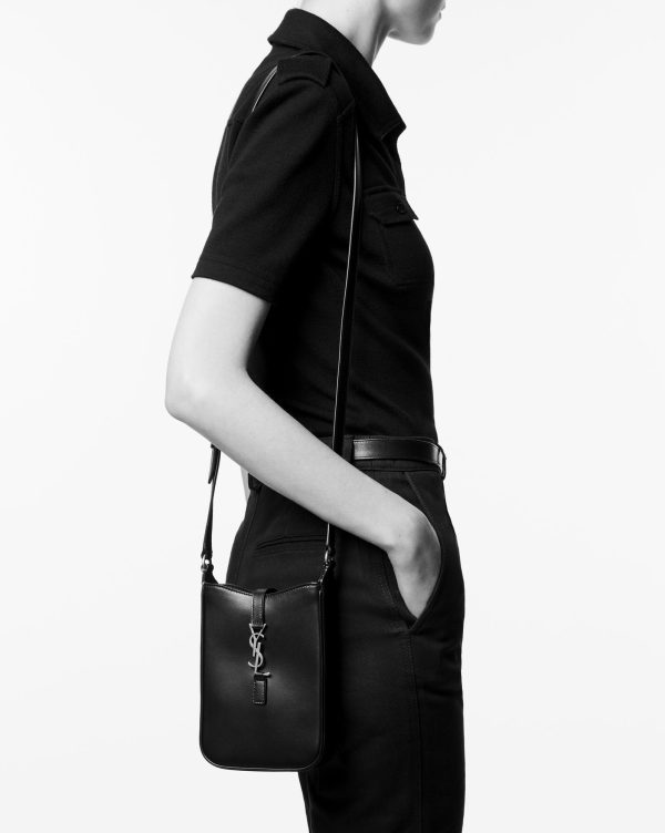 le 5 à 7 mini vertical in vegetable tanned leather brown gold