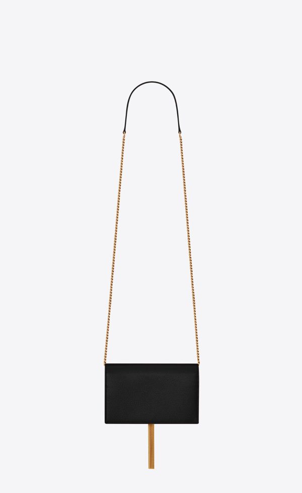 kate chain wallet with tassel in grain de poudre embossed leather black