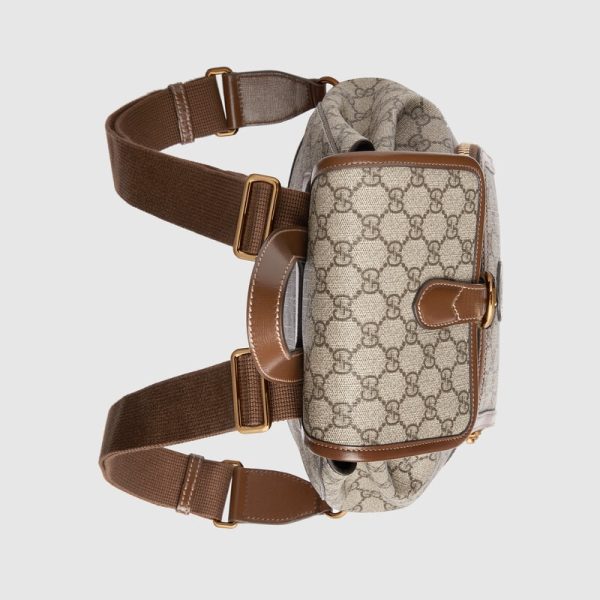 backpack with interlockingg