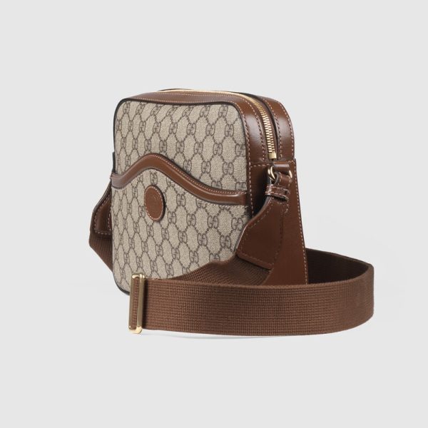 messenger bag with interlockingg