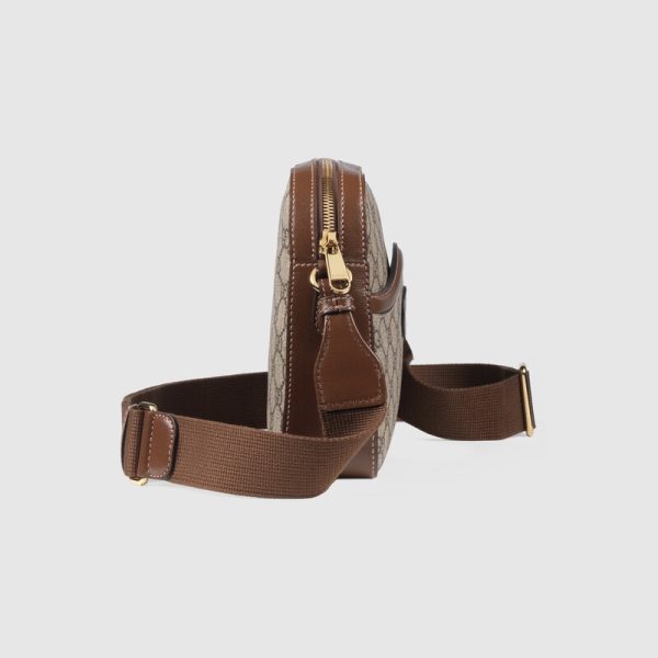 messenger bag with interlockingg