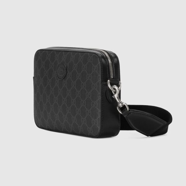 shoulder bag with interlockingg