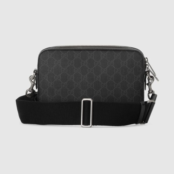 shoulder bag with interlockingg