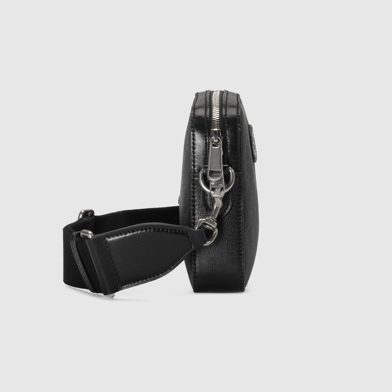 shoulder bag with interlockingg shoulder bag with interlockingg
