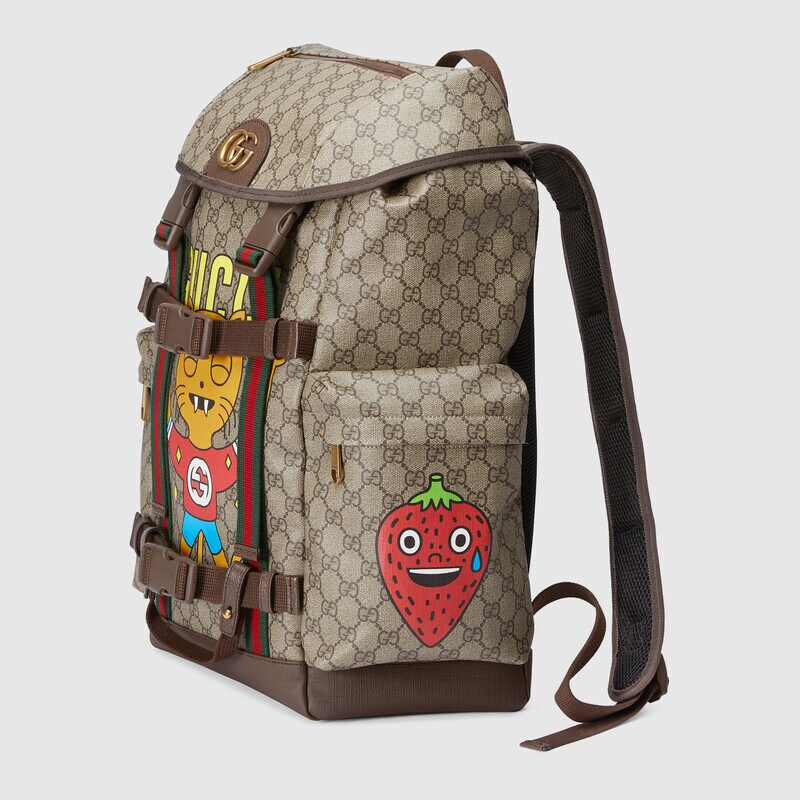 gucci cat print skateboard backpack gucci cat print skateboard backpack