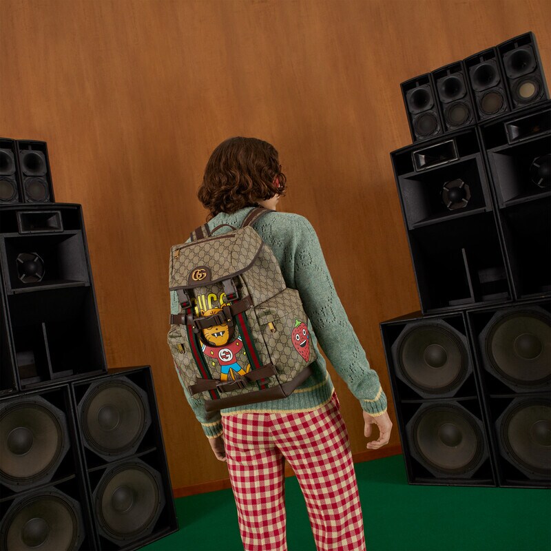 gucci cat print skateboard backpack gucci cat print skateboard backpack
