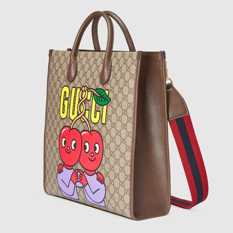 gucci cherry print medium tote gucci cherry print medium tote