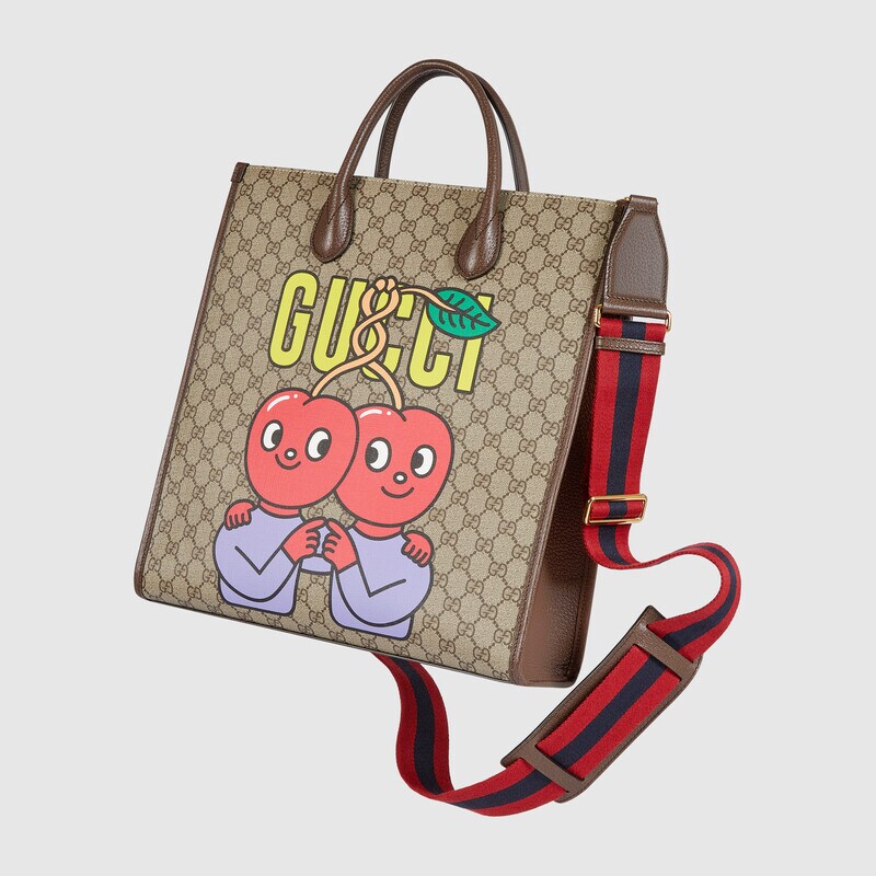 gucci cherry print medium tote gucci cherry print medium tote