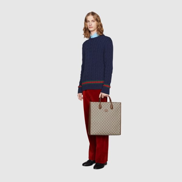 medium tote with interlockingg