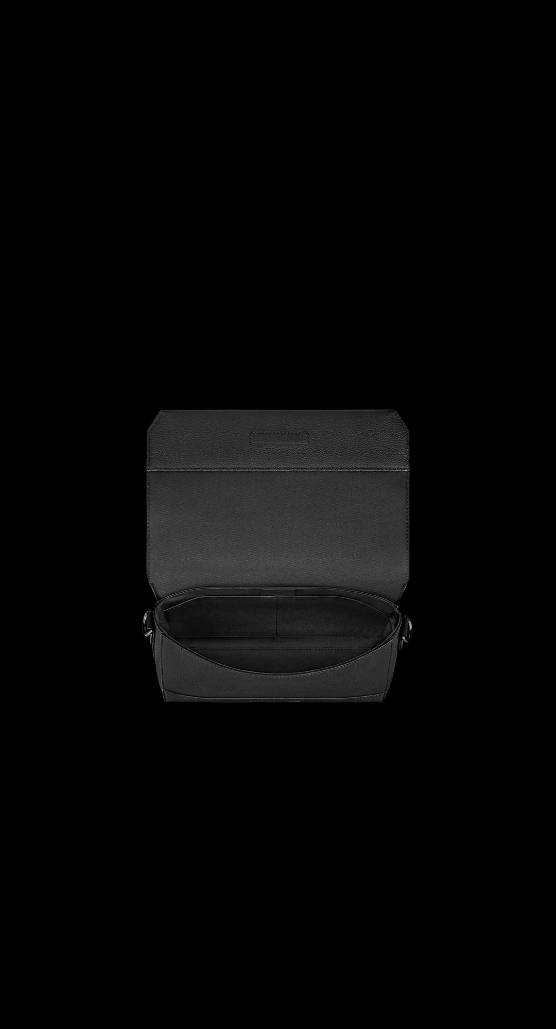 aerogram messenger bag m57080 aerogram messenger bag m57080