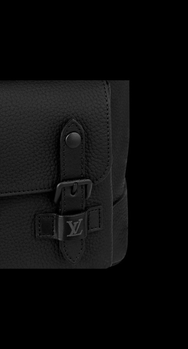 christopher slim shoulder bag