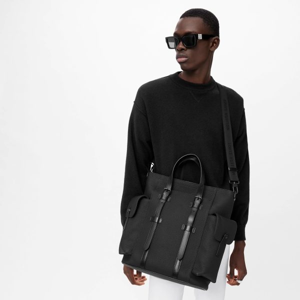 christopher tote handbag