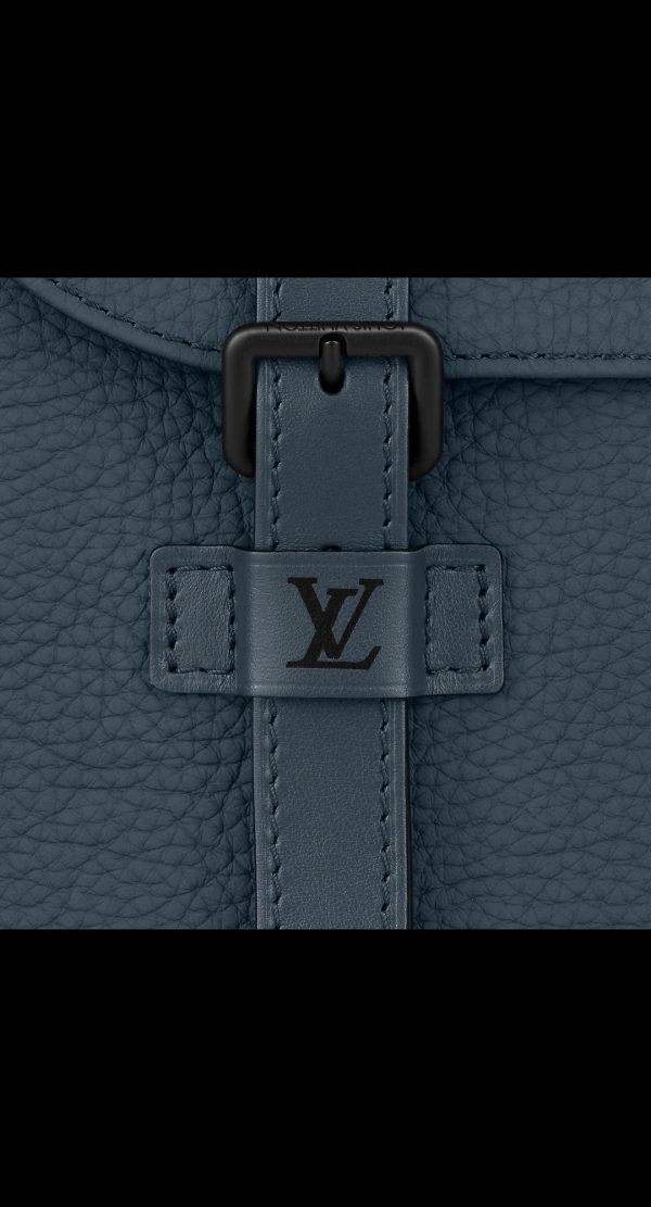 christopher messenger bag