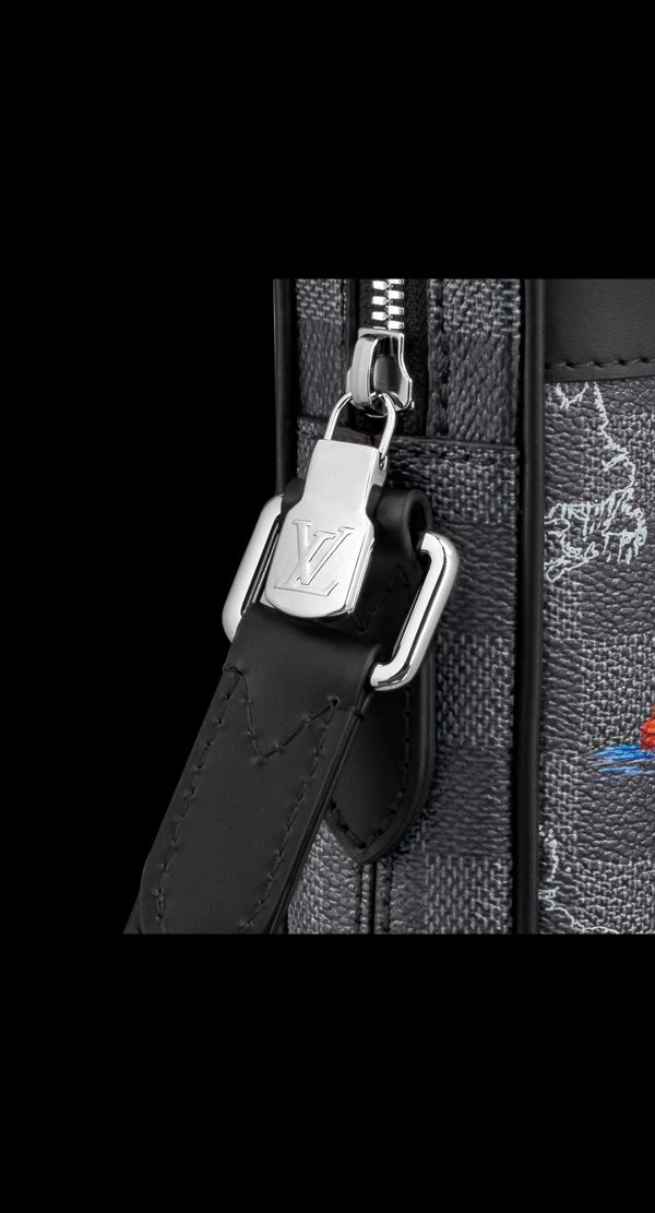 danube messenger bag
