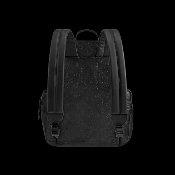 discovery shoulder bag