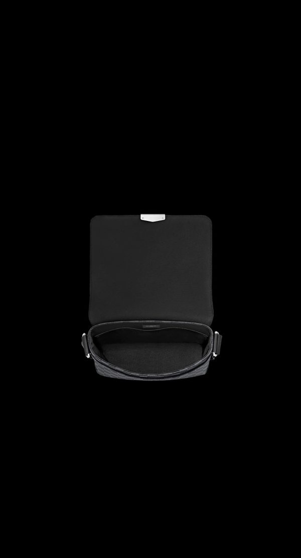 district small messenger bag