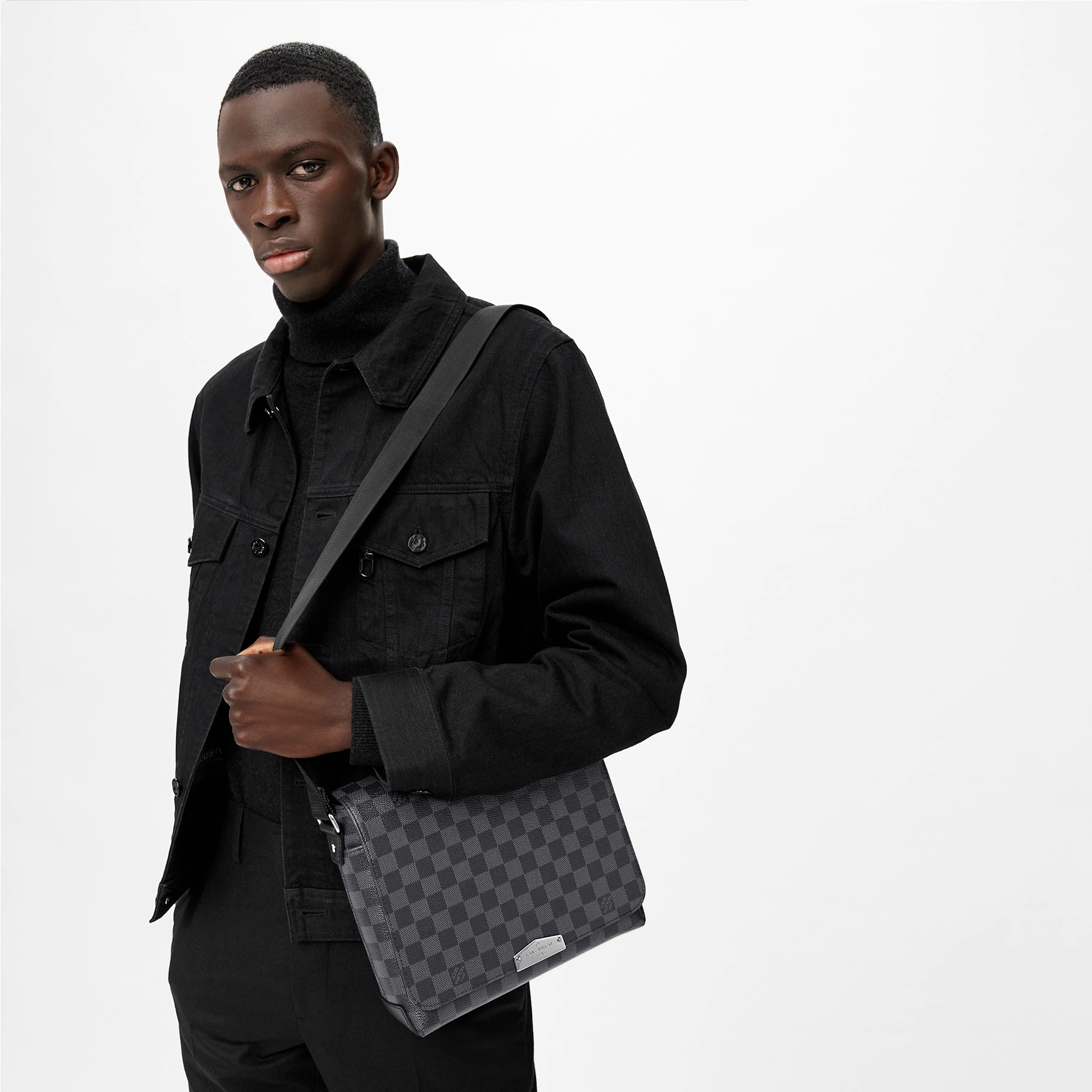 district small messenger bag district small messenger bag