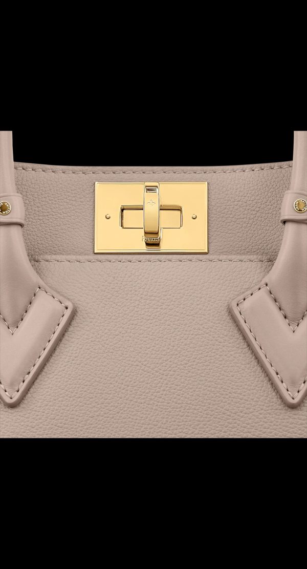 on my side small handbag
