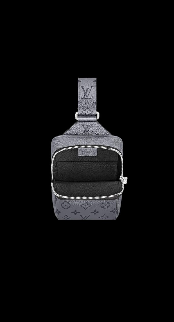 outdoor shoulder bag m30833