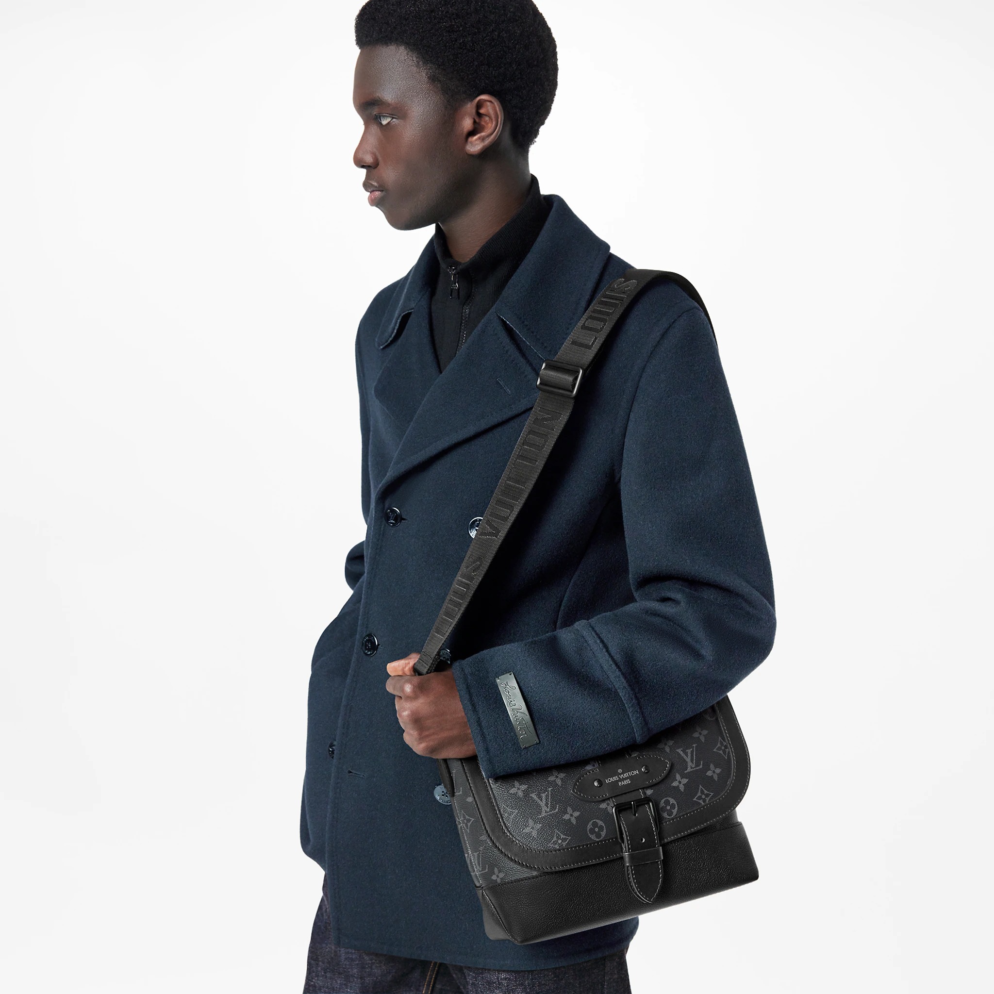 saumur messenger bag m45911 saumur messenger bag m45911