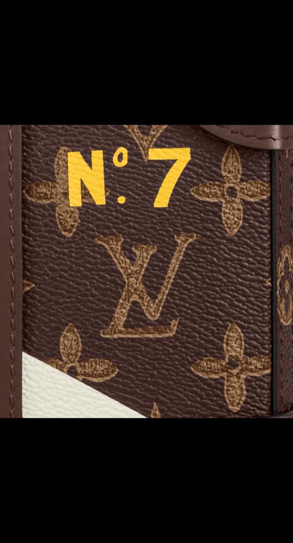 soft trunk wearable wallet handbag